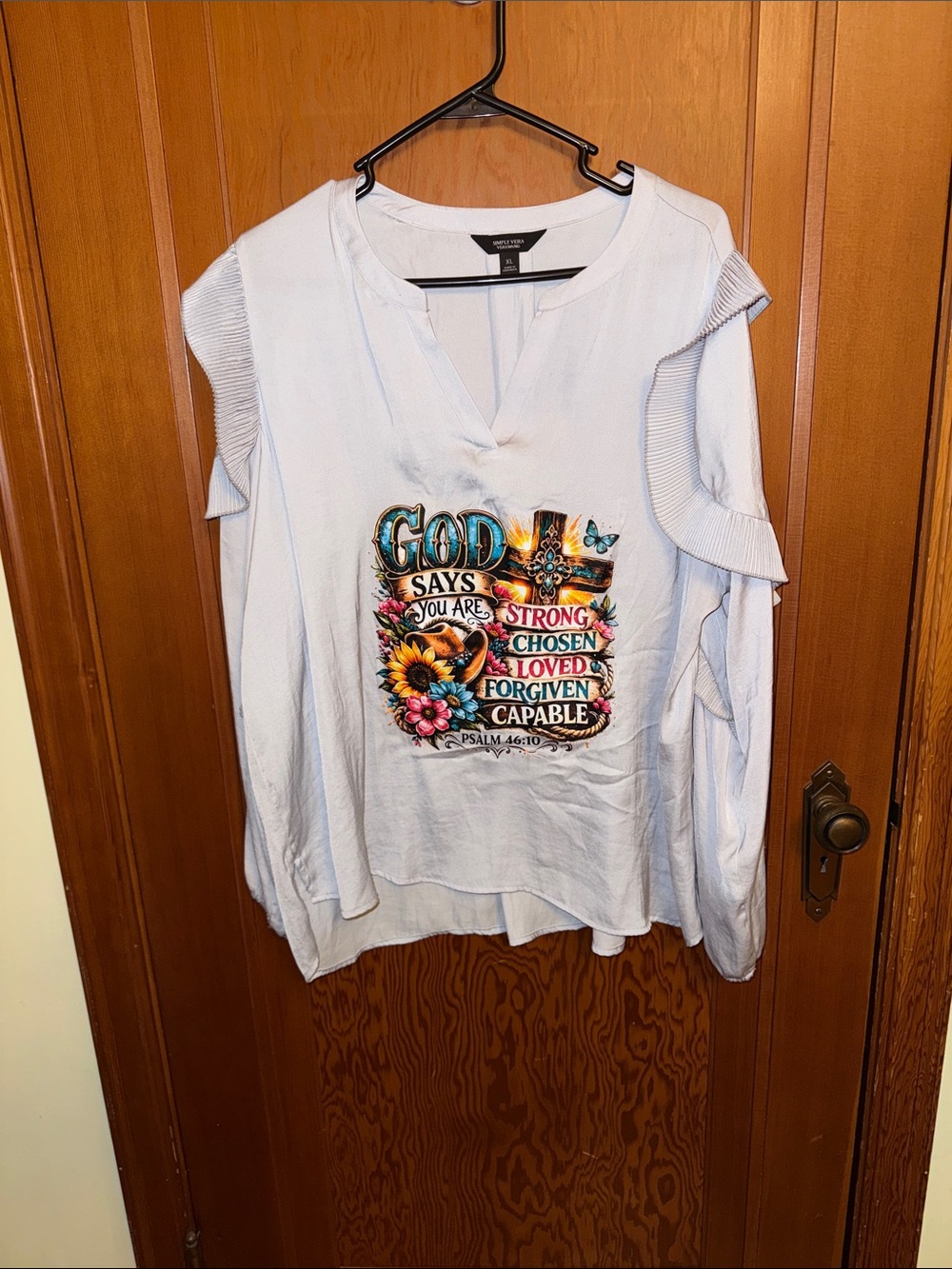 Simply Vera Vera Wang Light Blue Cold-Shoulder Graphic Faith Top